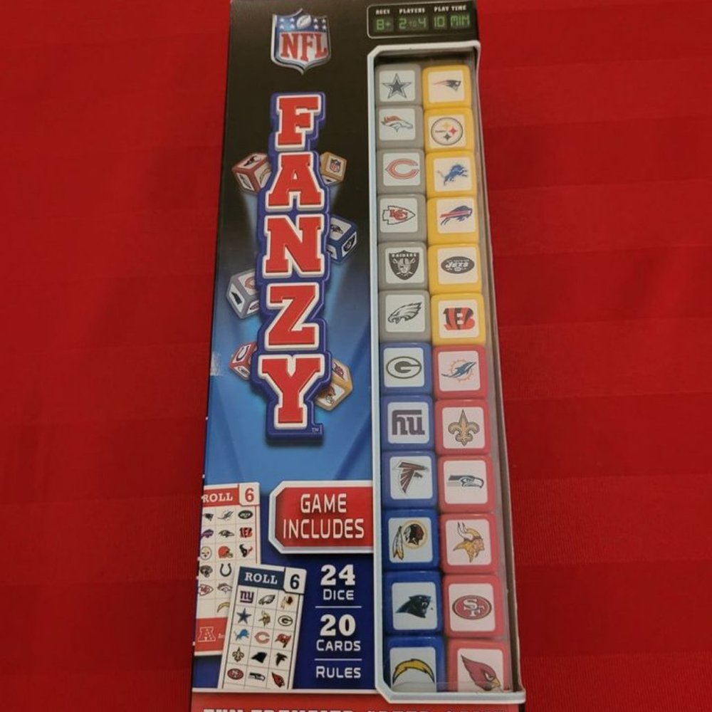 2018 N.F.L., FANZY / YAHTZEE GAME, STILL SEALED!!!